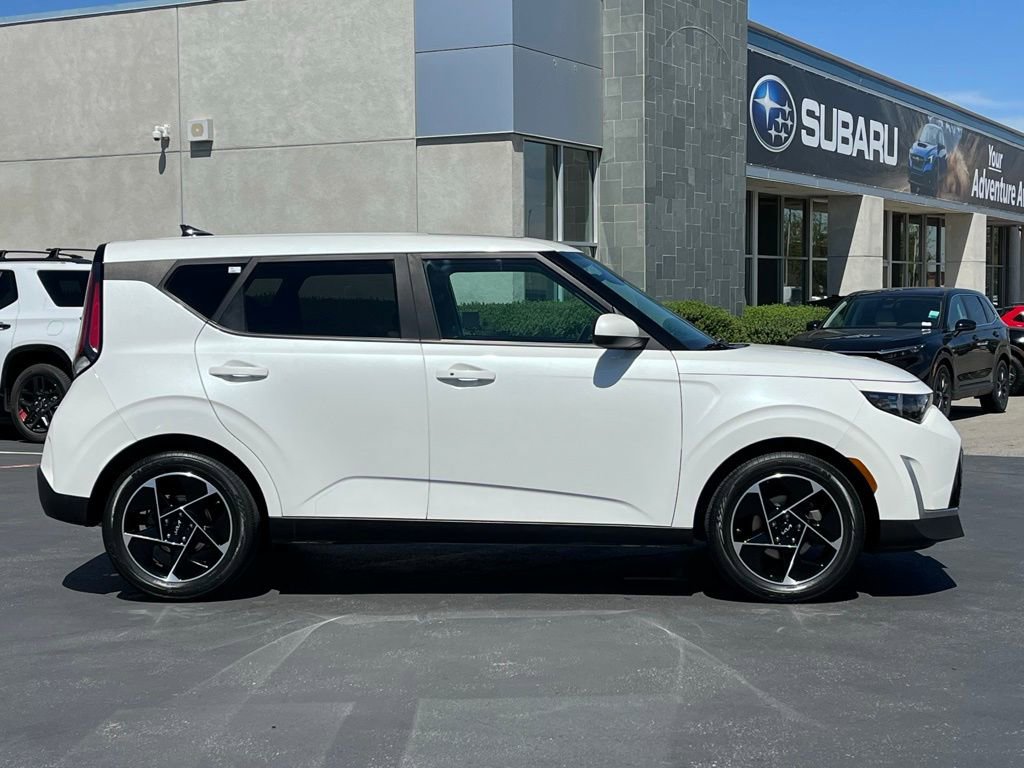 Used 2023 Kia Soul EX FWD image 8