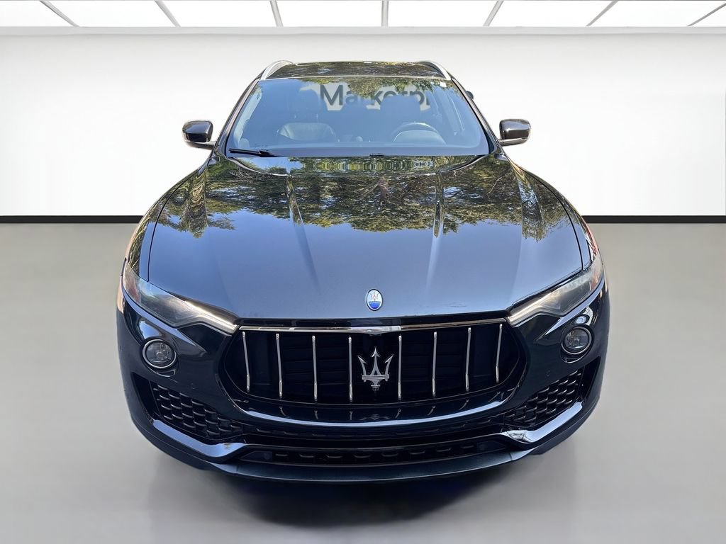 Used 2017 Maserati Levante S AWD/4WD image 2