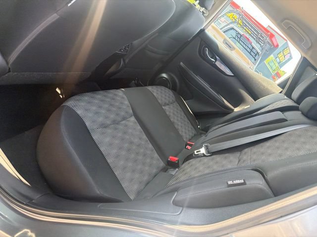 Used 2022 Nissan Rogue Sport SV AWD/4WD image 15