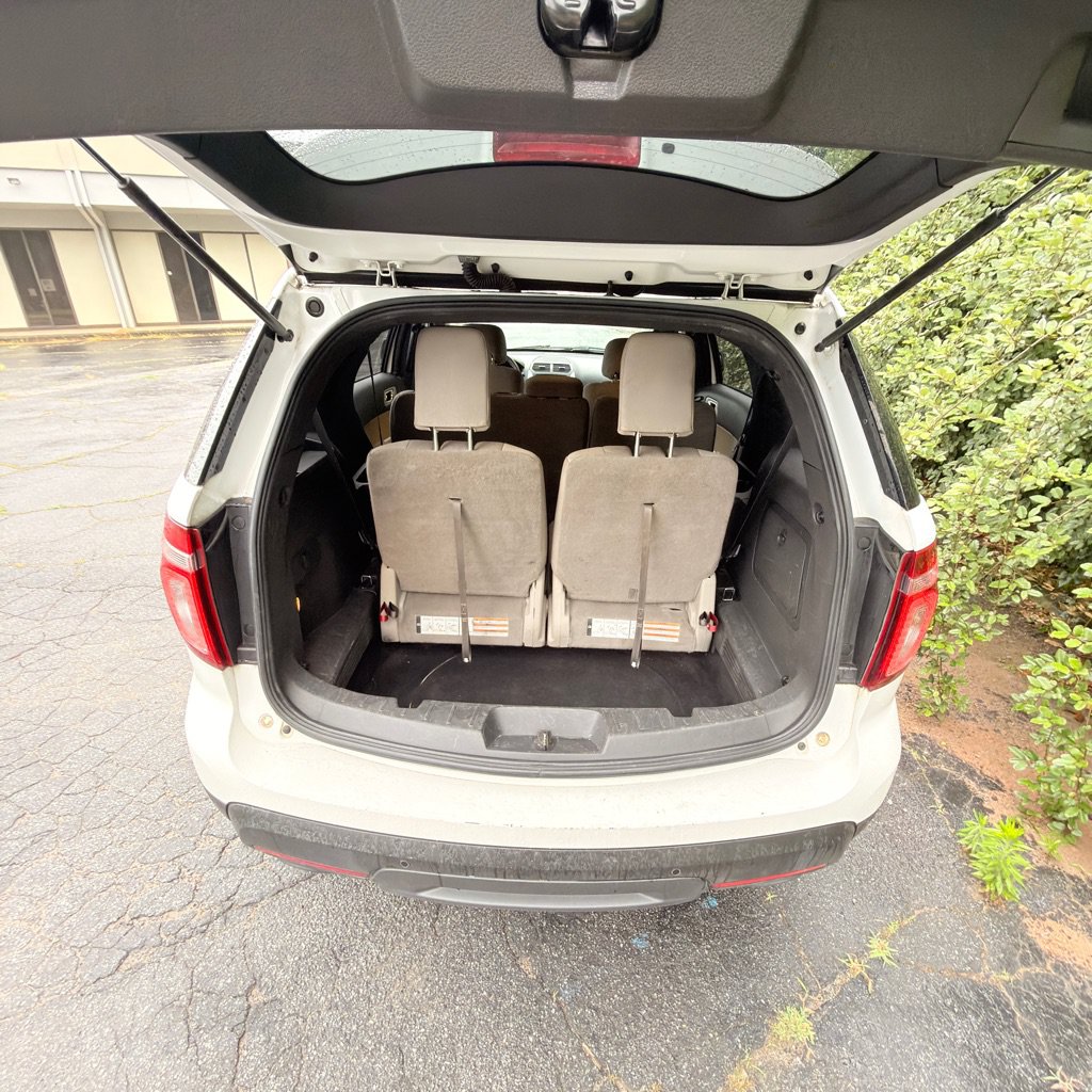 Used 2014 Ford Explorer XLT w/ Equipment Group 201A FWD image 17
