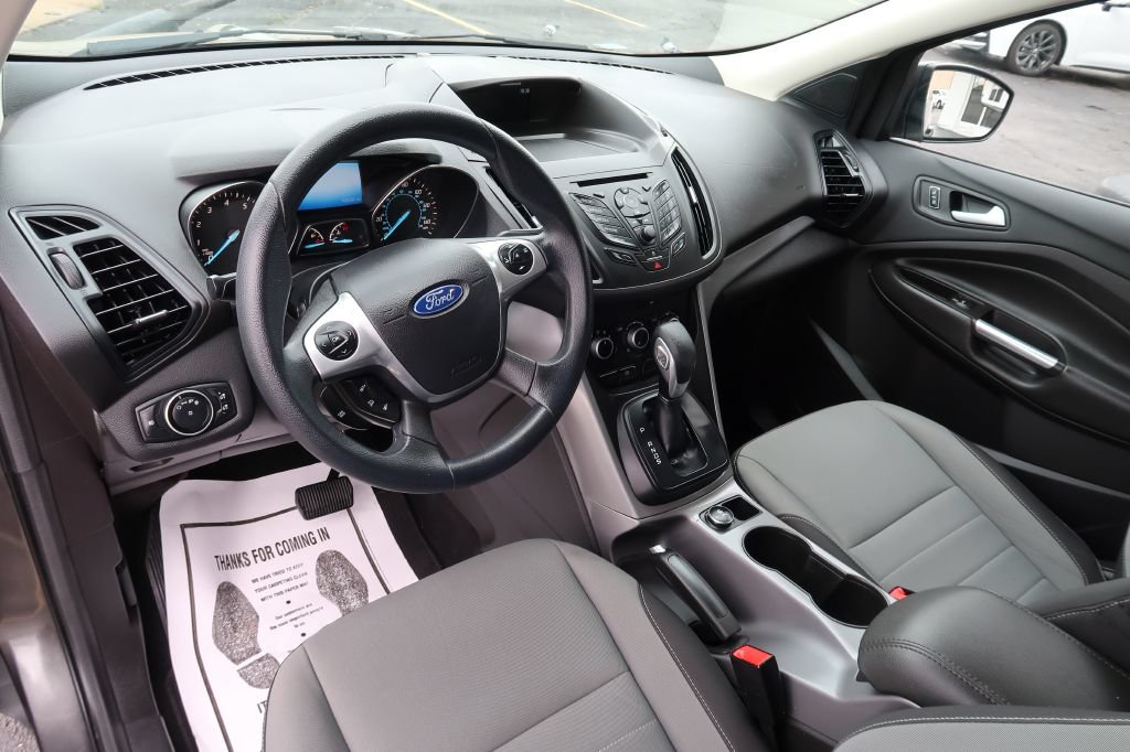 Used 2016 Ford Escape SE FWD image 5