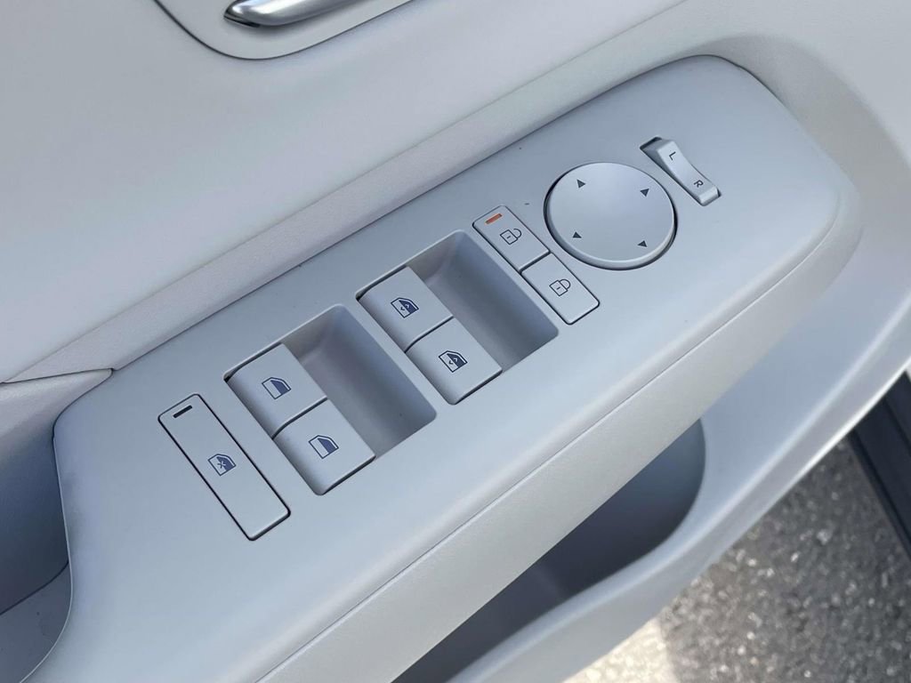 New 2026 Hyundai Kona SEL Premium image 14