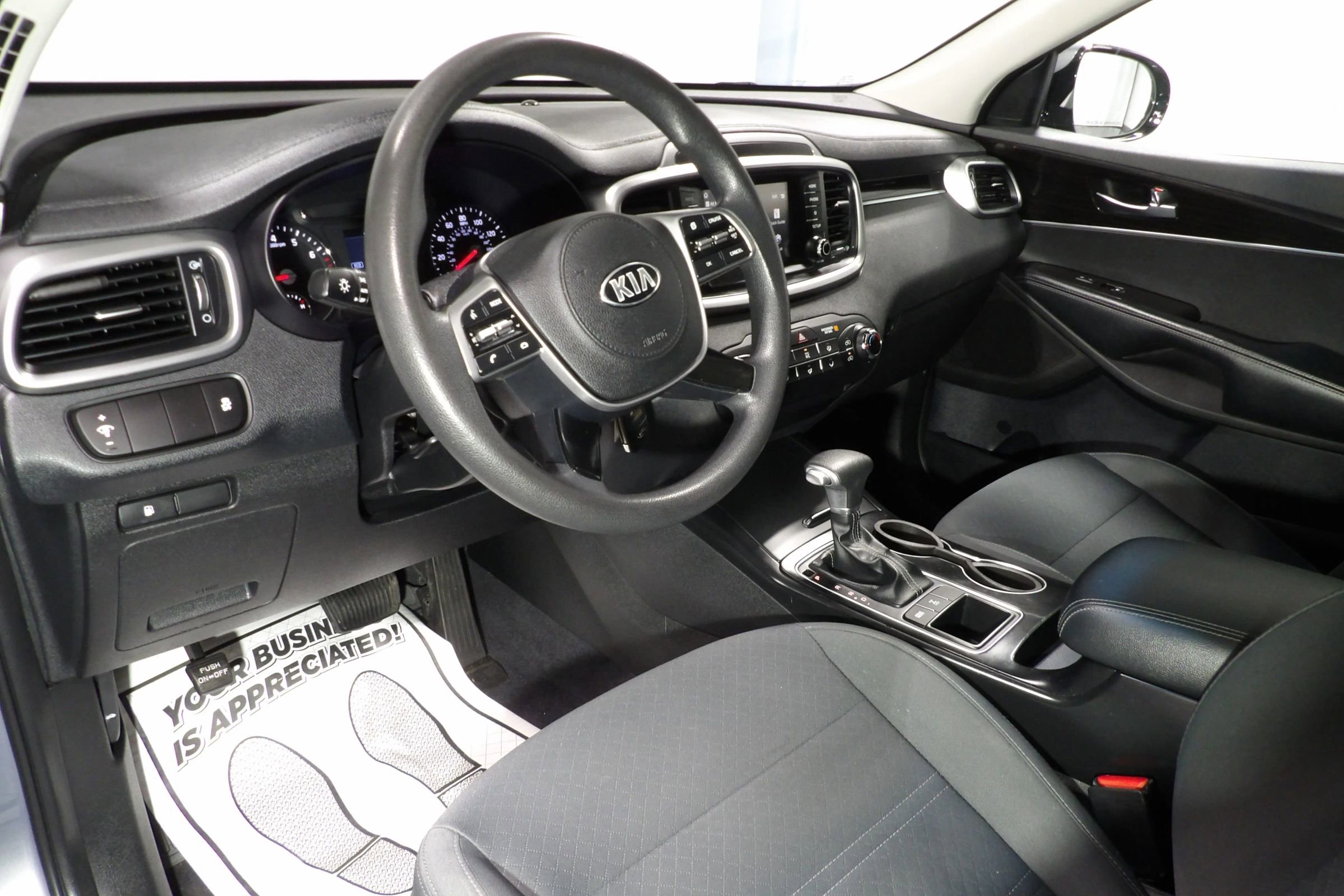 Used 2020 Kia Sorento AWD V6 image 13