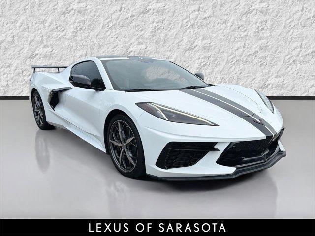Used 2022 Chevrolet Corvette Stingray Premium Cpe w/ Z51 Performance Package RWD image 1