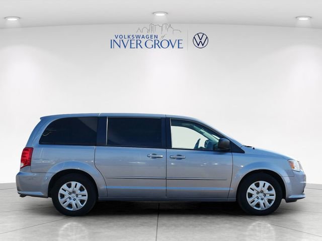 Used 2016 Dodge Grand Caravan SE w/ Quick Order Package 29E SE FWD image 8