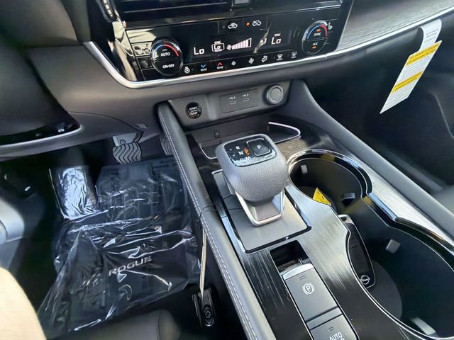 New 2026 Nissan Rogue Platinum w/ Platinum Premium Package AWD/4WD image 19