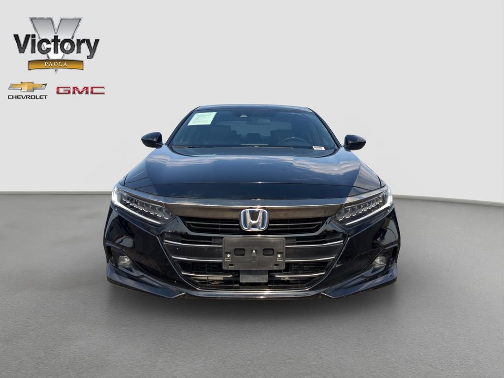 Used 2022 Honda Accord Sport image 2
