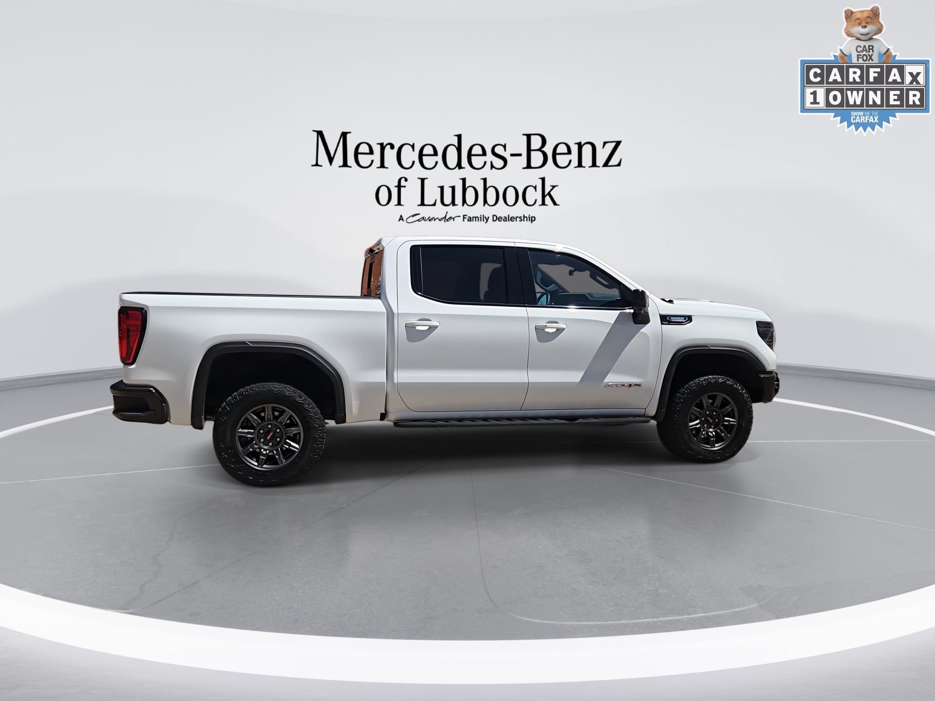 Used 2024 GMC Sierra 1500 AT4X AWD/4WD image 9