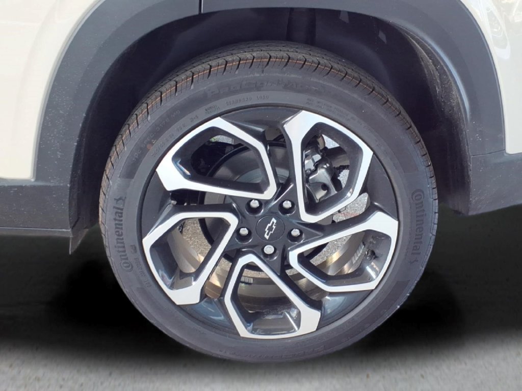 Used 2026 Chevrolet Trax RS w/ Driver Confidence Package FWD image 7