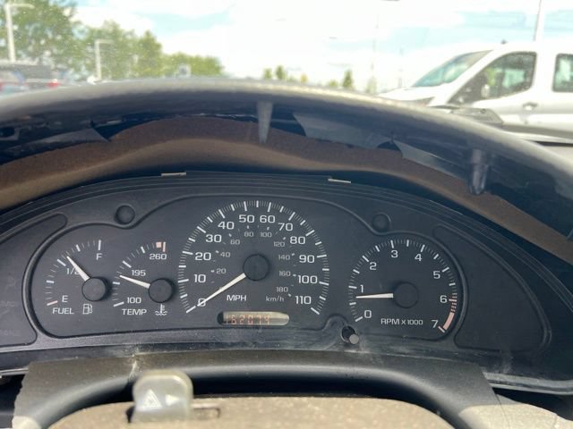 Used 2004 Chevrolet Cavalier Coupe w/ Sport Appearance Package FWD image 10