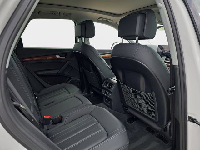Used 2023 Audi Q5 2.0T Premium Plus AWD/4WD image 13