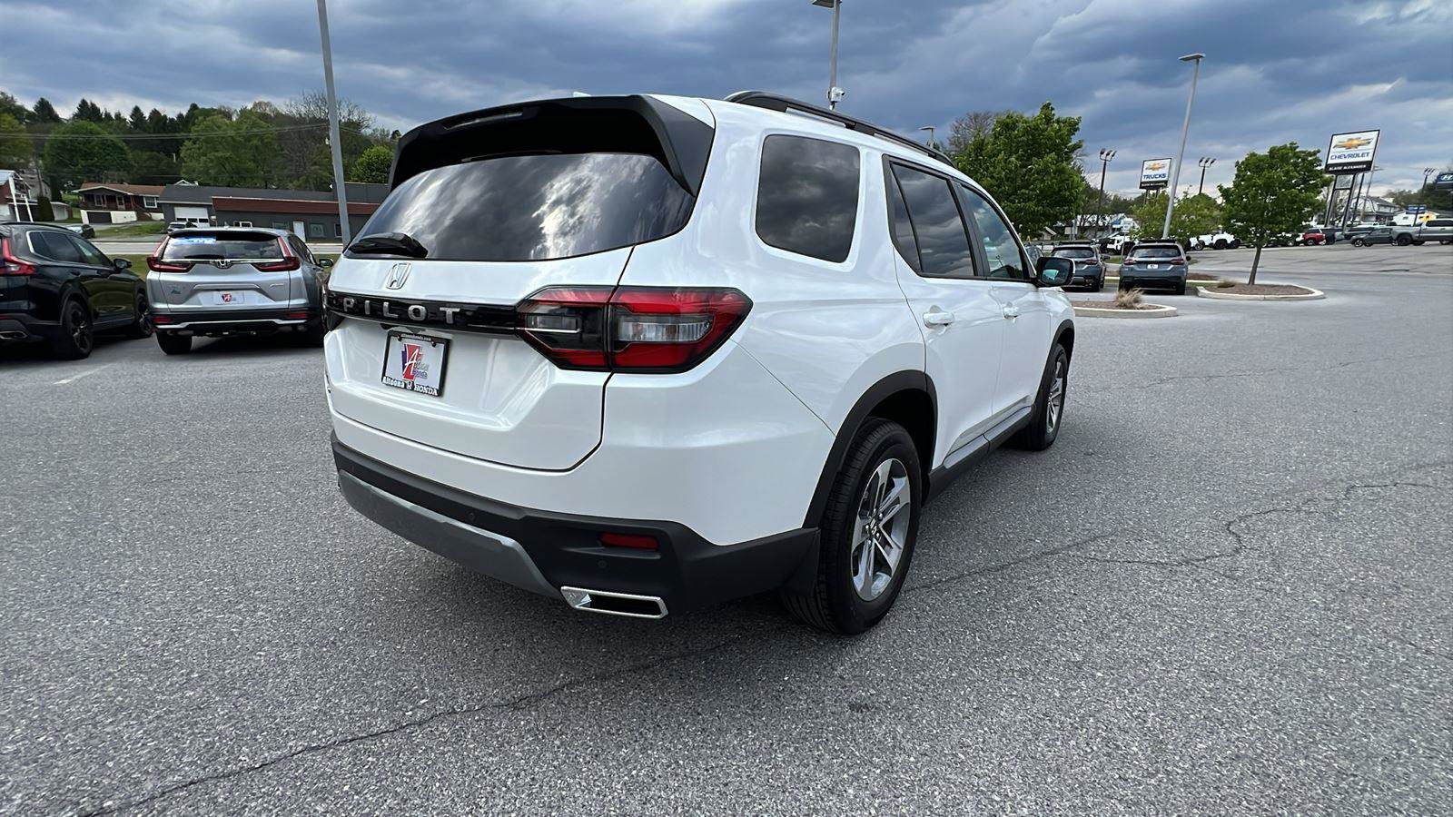 New 2026 Honda Pilot EX-L image 4