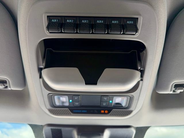 Used 2025 Ford F350 XLT image 23