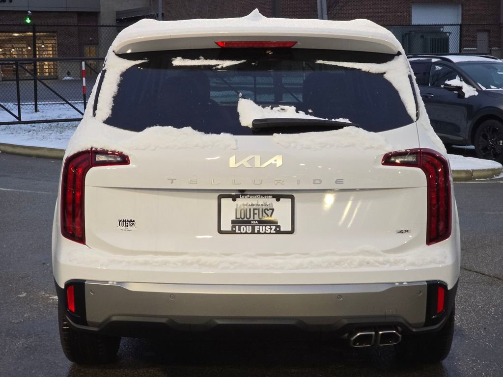 New 2025 Kia Telluride S image 15