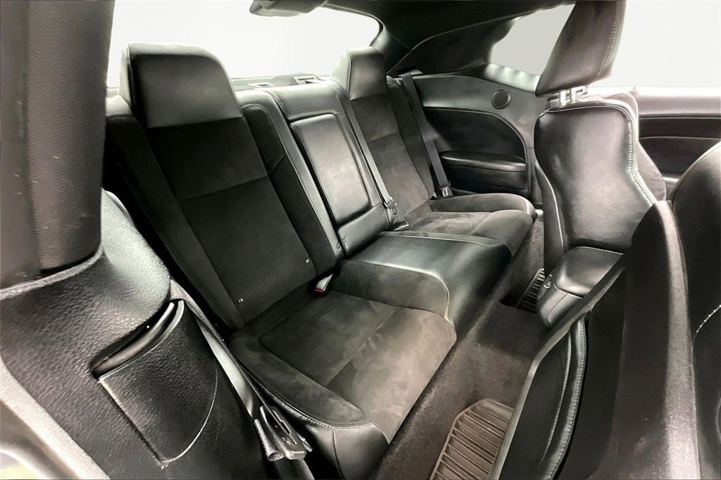 Used 2018 Dodge Challenger GT image 27