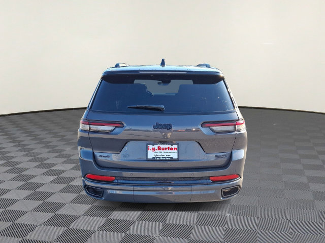 Used 2025 Jeep Grand Cherokee L Summit w/ Obsidian Package AWD/4WD image 5