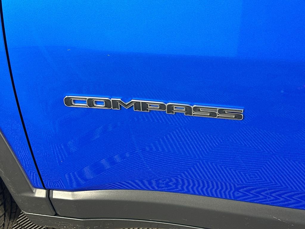 Used 2022 Jeep Compass Latitude w/ Sun and Sound Group image 29