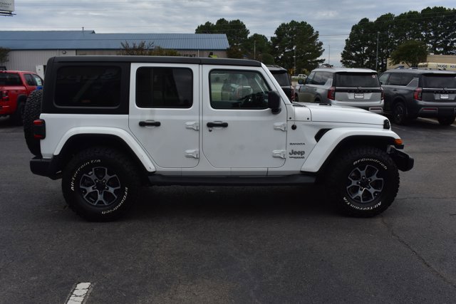 Used 2018 Jeep Wrangler Unlimited Sahara image 4