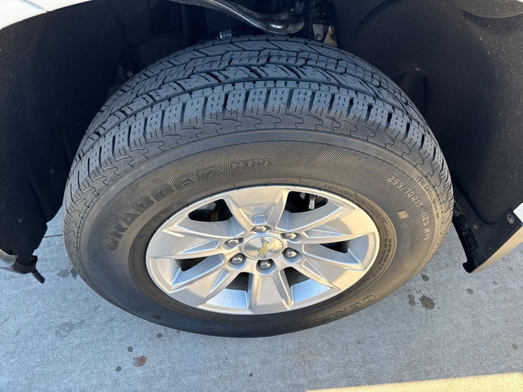 Used 2021 Chevrolet Silverado 1500 LT image 19