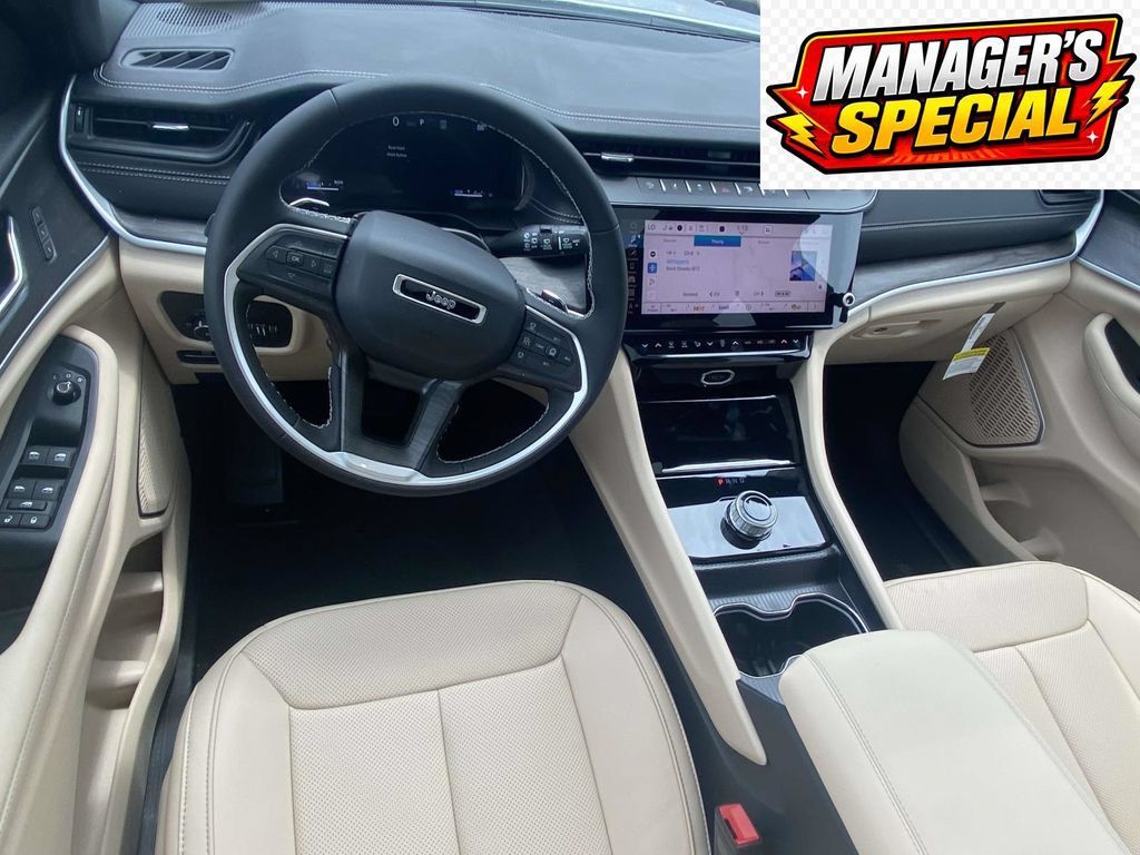 New 2026 Jeep Grand Cherokee L Limited w/ Luxury Tech Group II RWD image 9
