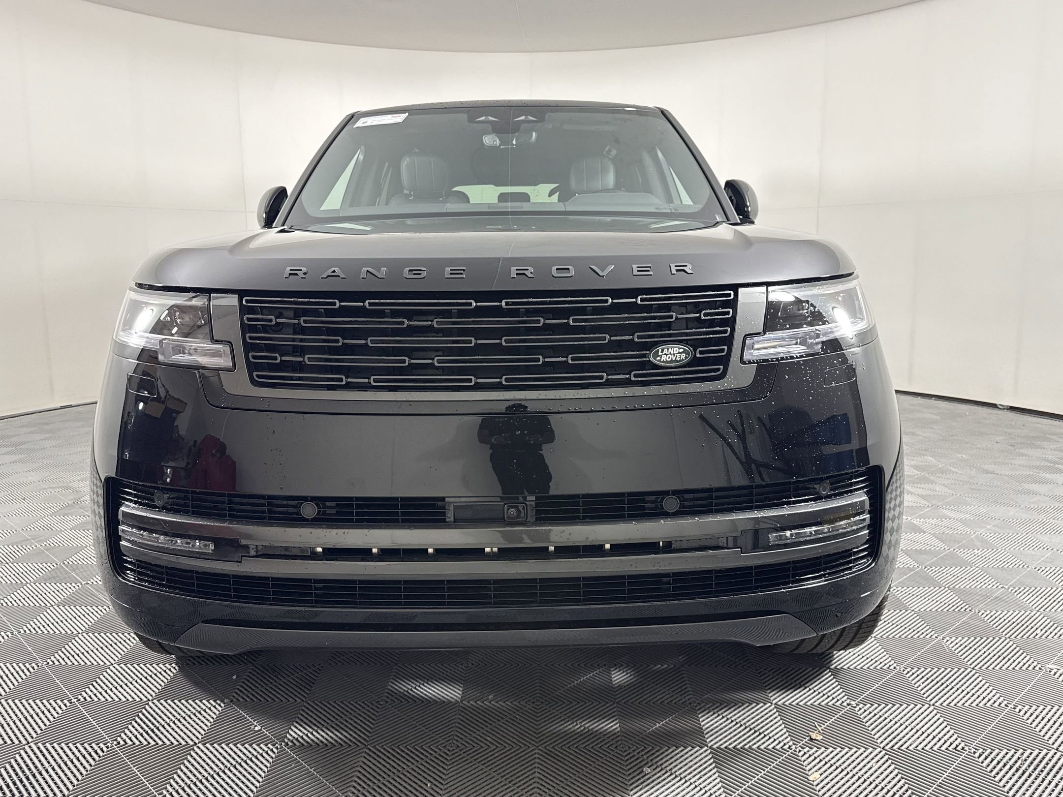 New 2026 Land Rover Range Rover SE AWD/4WD image 6