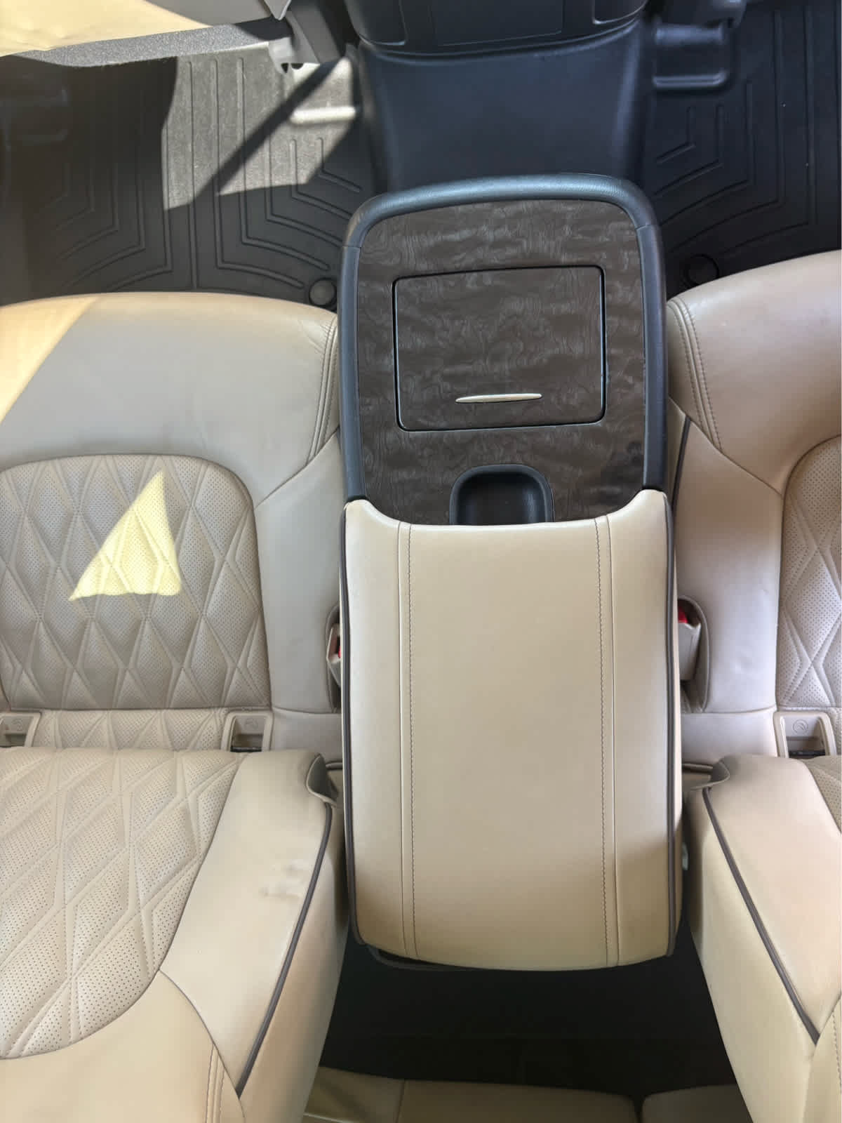 Used 2022 Nissan Armada Platinum w/ Captain's Chairs Package AWD/4WD image 31