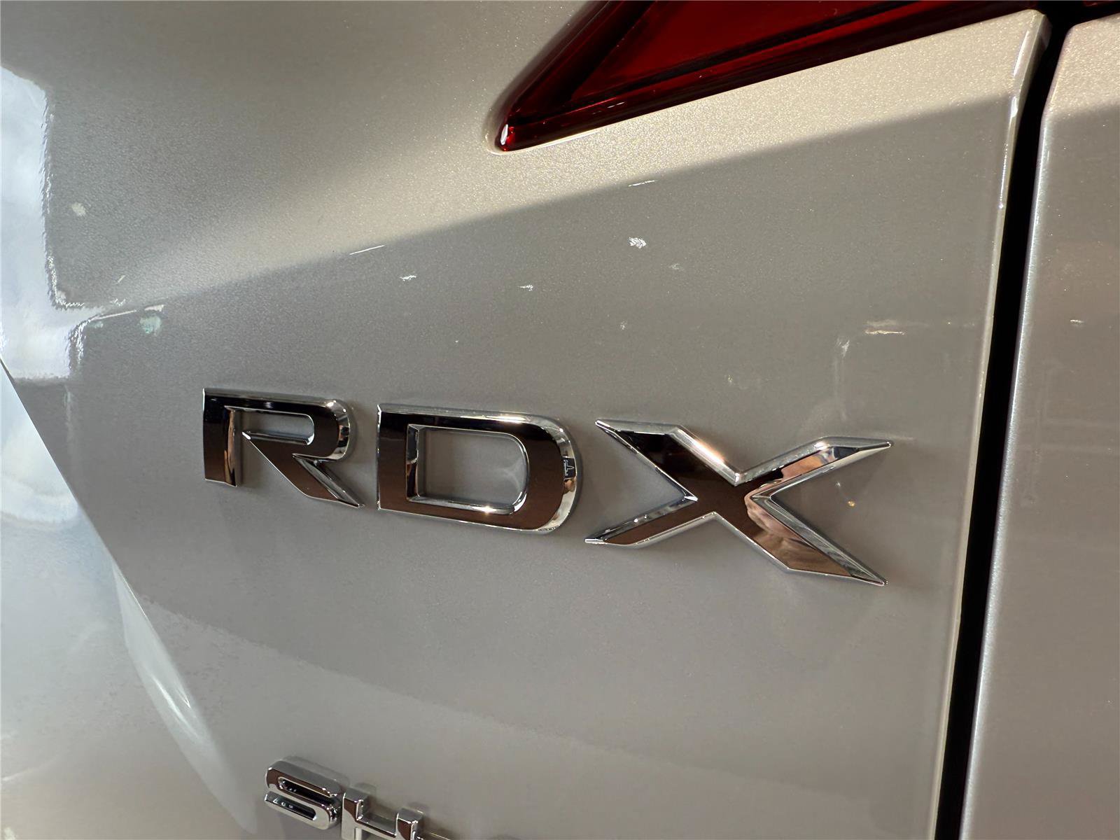 New 2026 Acura RDX SH-AWD image 5