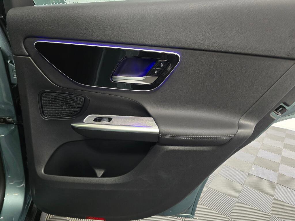 New 2026 Mercedes-Benz GLC 300 4MATIC image 24
