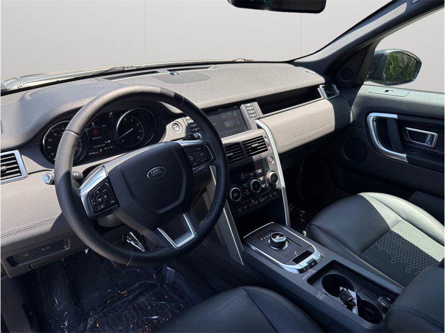 Used 2019 Land Rover Discovery Sport SE AWD/4WD image 6