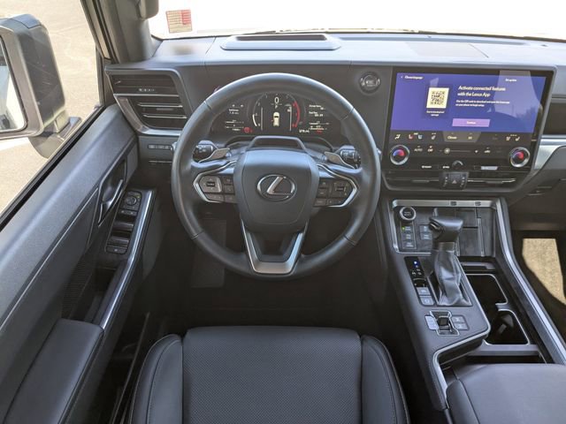 Used 2024 Lexus GX 550 image 46