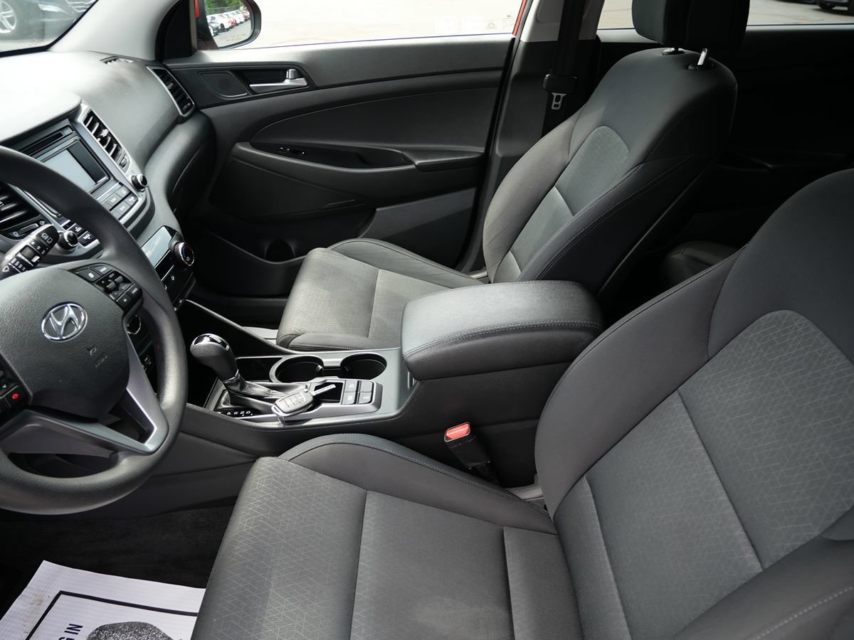 Used 2016 Hyundai Tucson SE w/ Option Group 02 AWD/4WD image 10