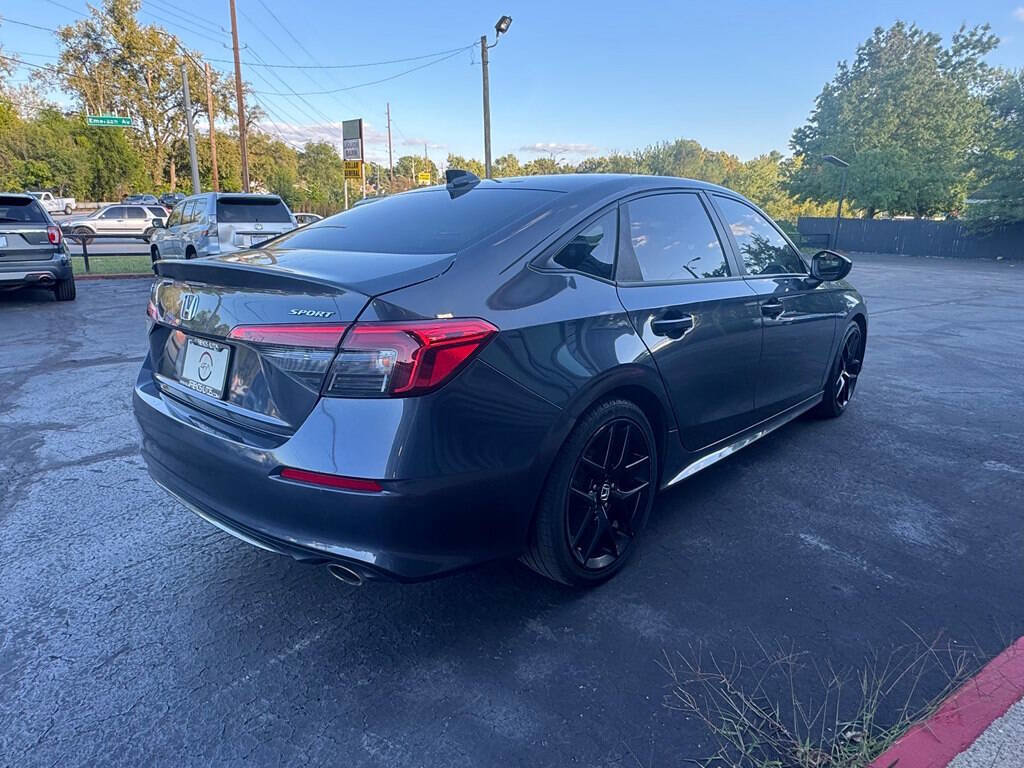 Used 2022 Honda Civic Sport image 4