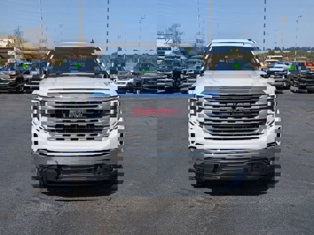 New 2026 GMC Sierra 1500 SLE image 8