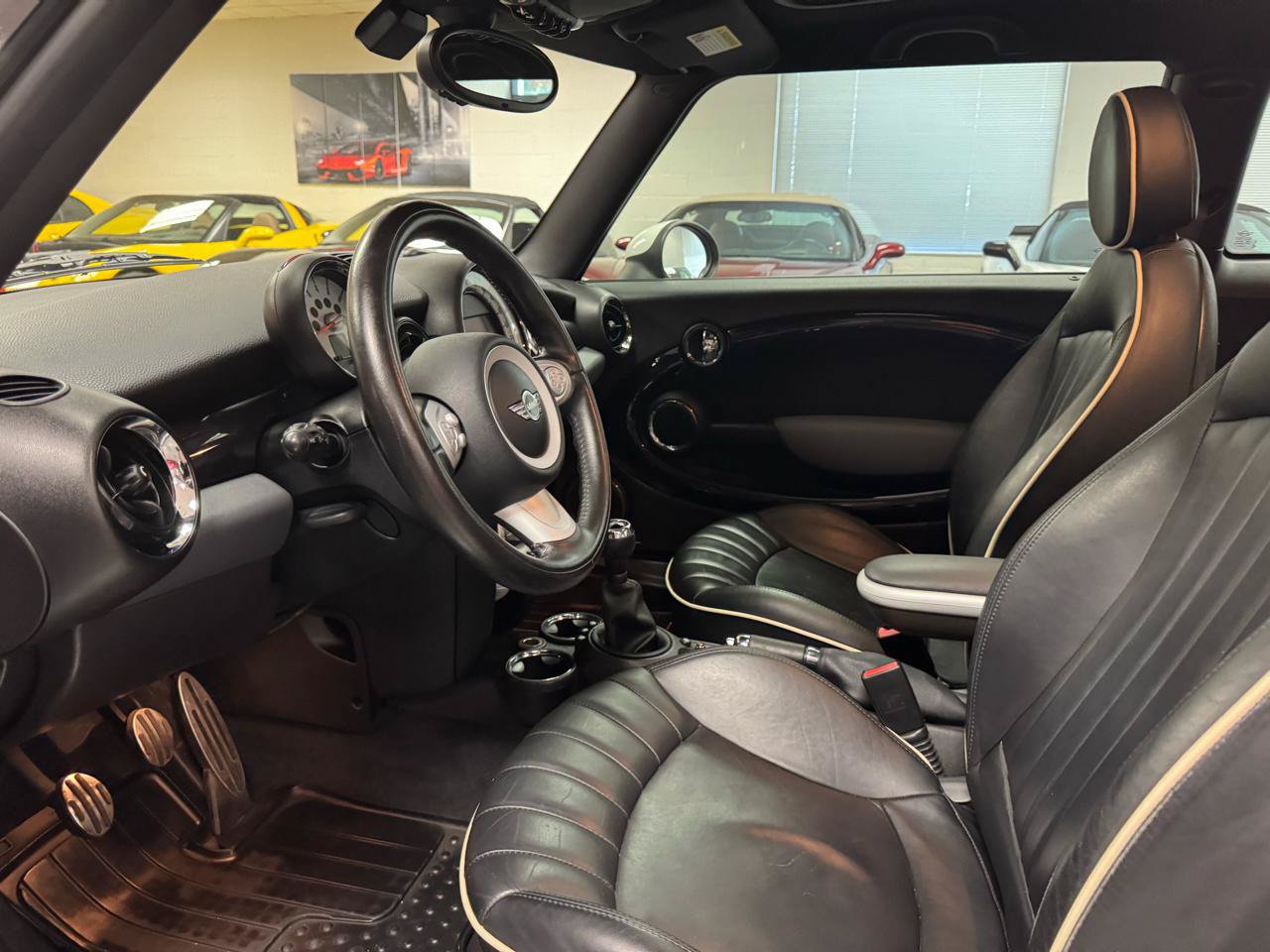 Used 2009 MINI Cooper S FWD image 19