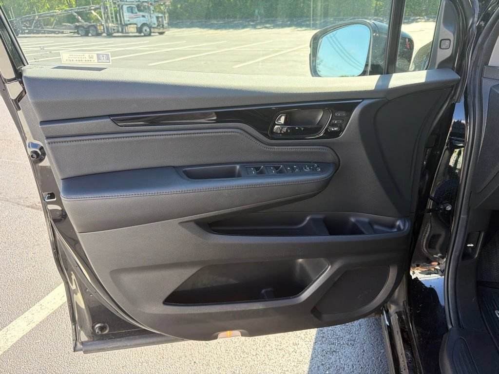 Certified 2024 Honda Odyssey Elite image 18
