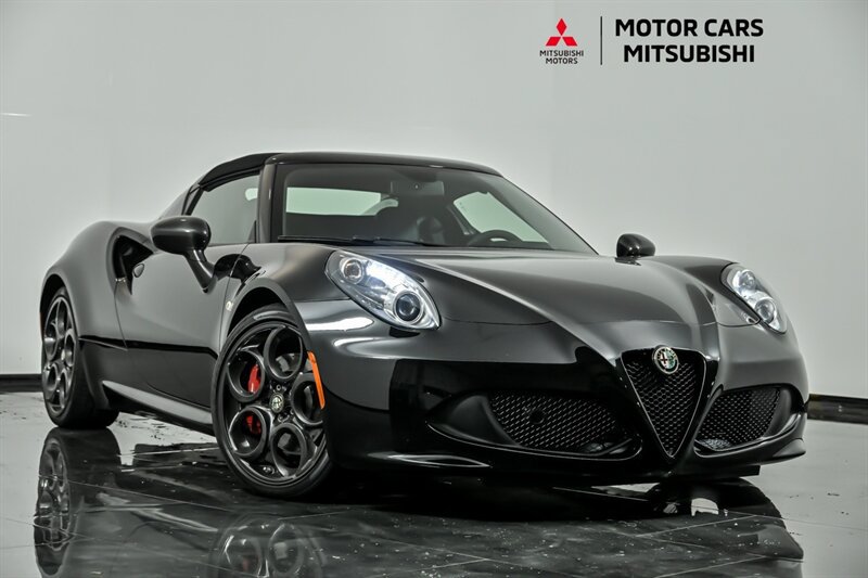 Used 2016 Alfa Romeo 4C Spider RWD image 1