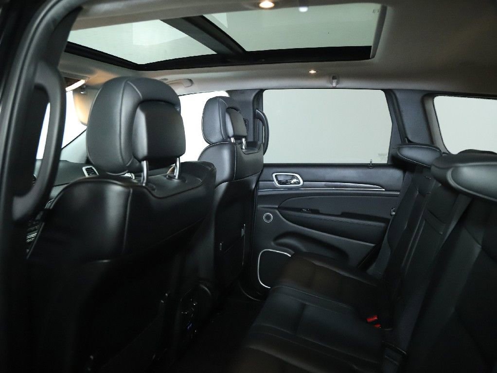 Used 2018 Jeep Grand Cherokee Summit image 15