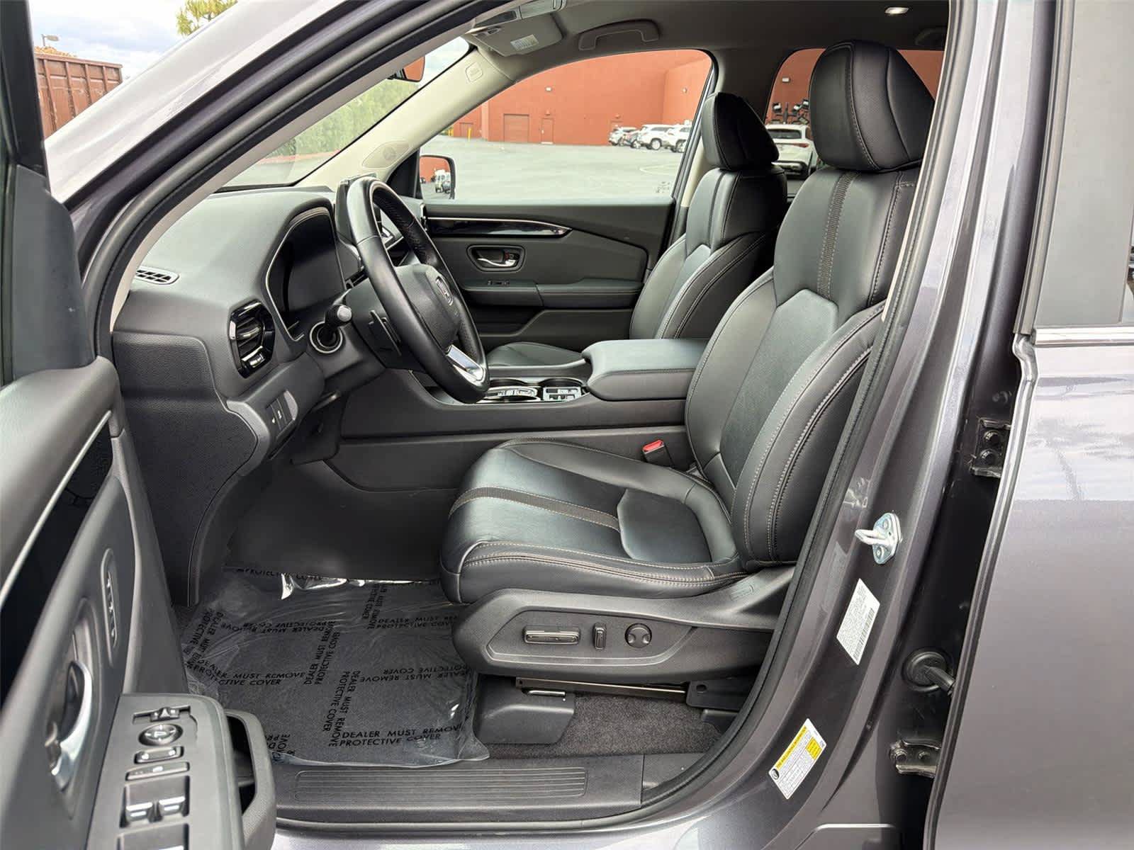 Used 2023 Honda Pilot EX-L image 12