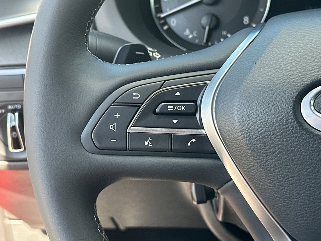 Used 2025 INFINITI QX55 Essential AWD/4WD image 21