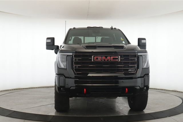 Used 2026 GMC Sierra 2500 AT4X image 12