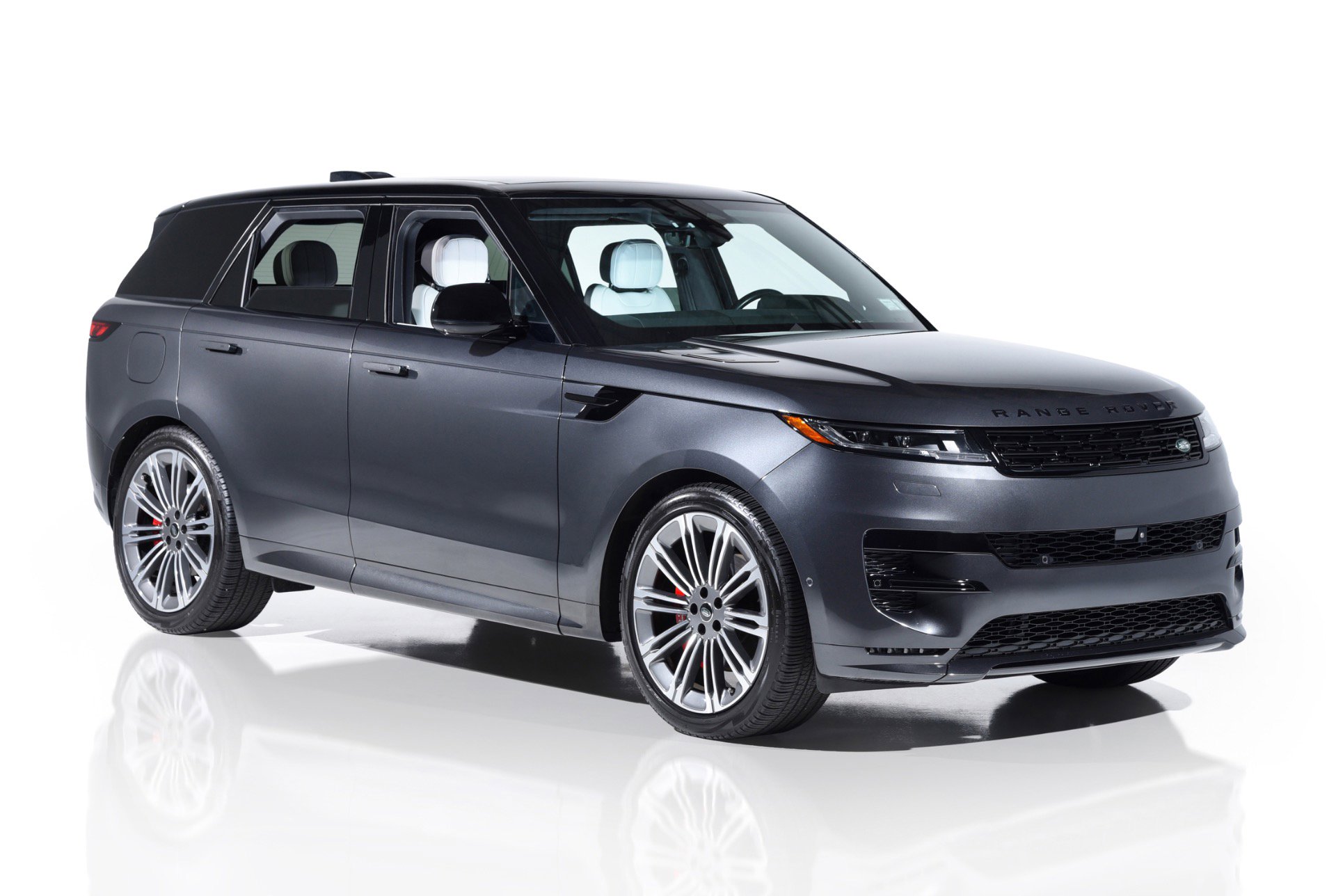 Used 2024 Land Rover Range Rover Sport Dynamic SE