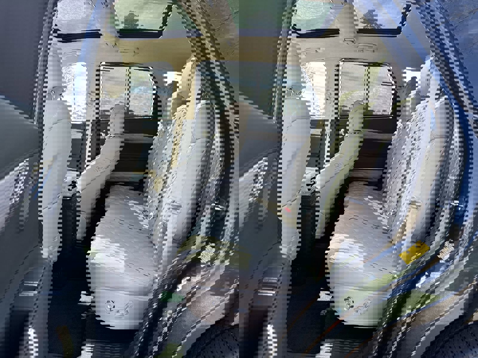 Used 2025 Genesis GV80 3.5T Prestige image 31