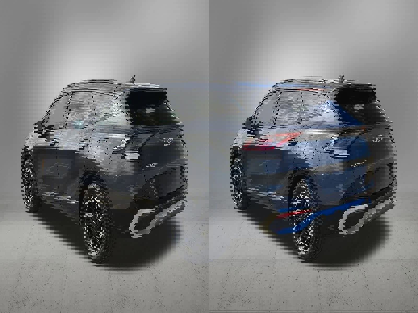 Used 2024 Kia Sportage SX image 4