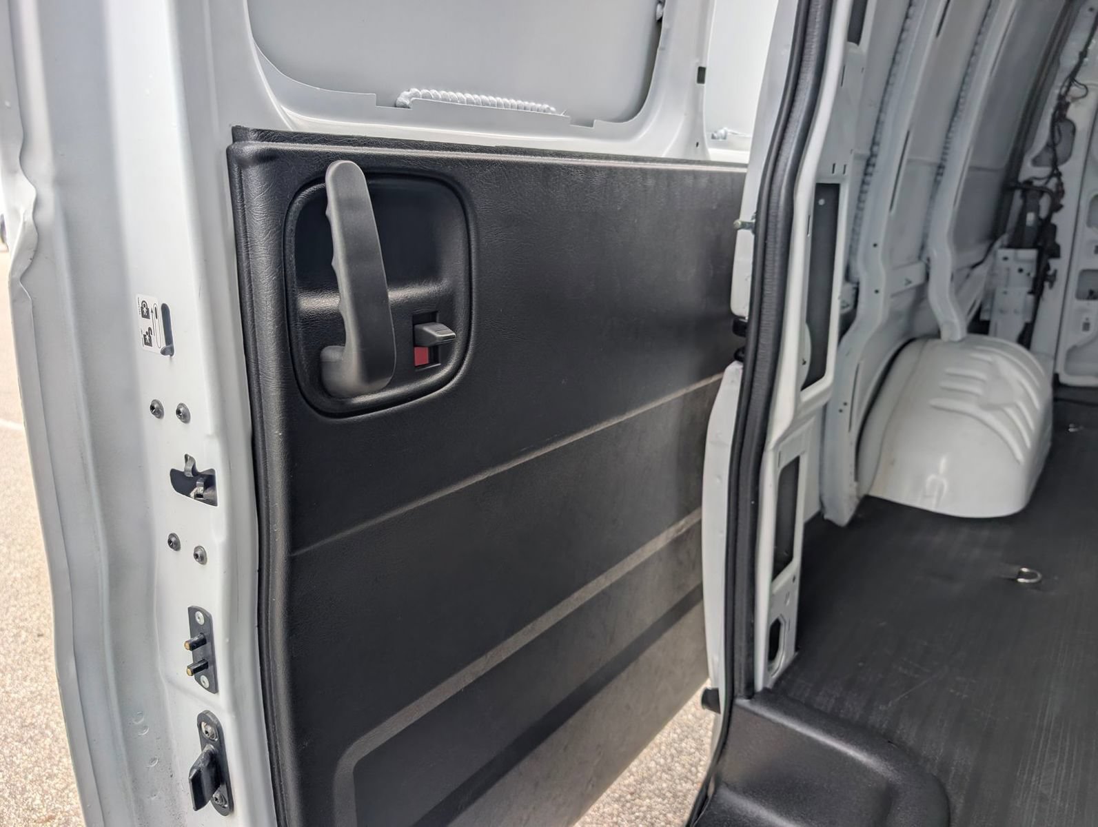 Used 2025 Chevrolet Express 2500 Extended w/ Driver Convenience Package RWD image 19