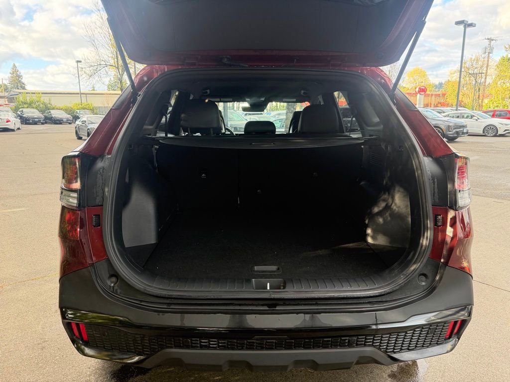 Used 2025 Kia Sportage X-Line image 13