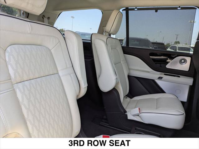Used 2023 Lincoln Aviator Black Label w/ Dynamic Handling Package AWD/4WD image 24