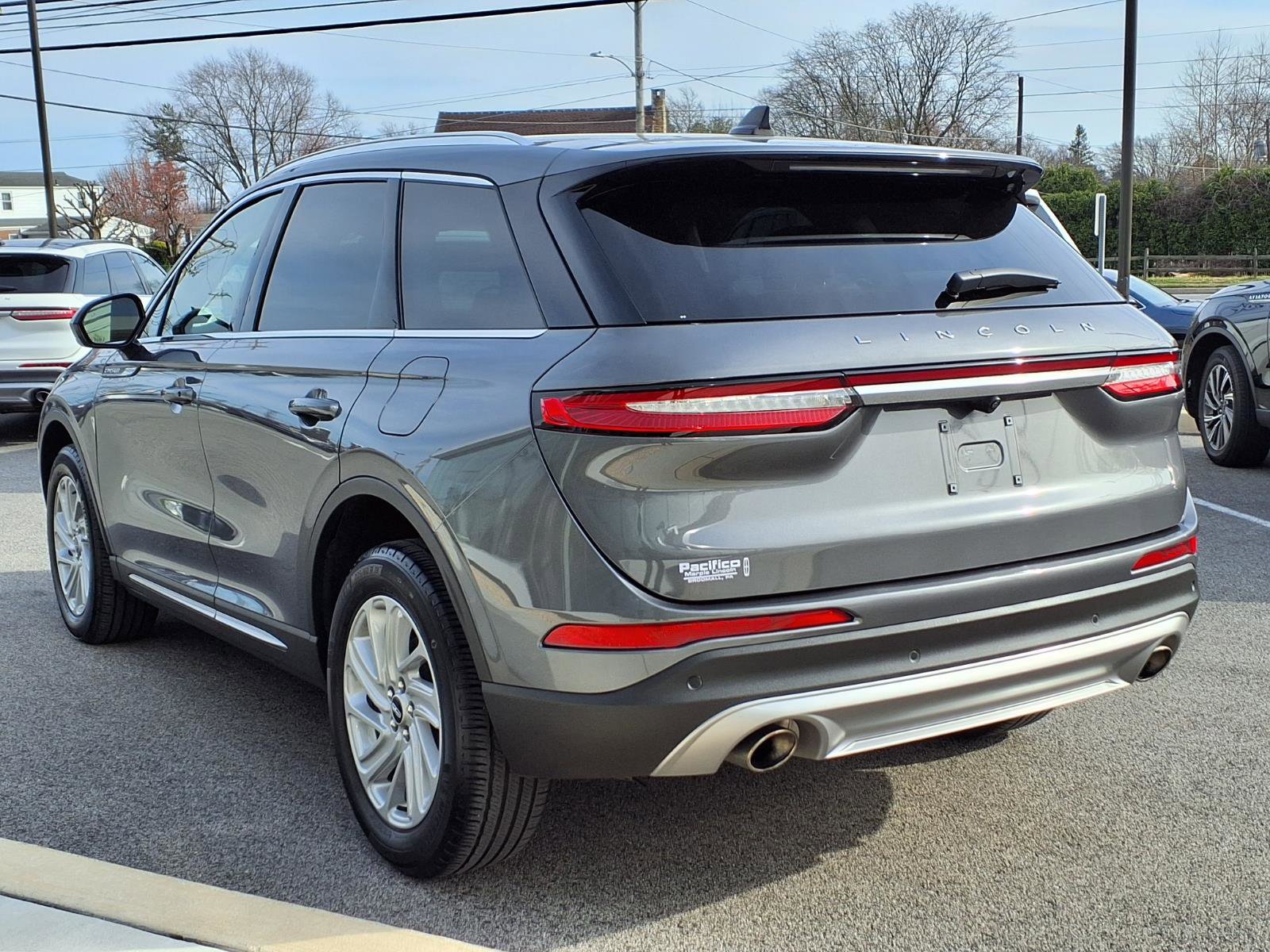 Certified 2022 Lincoln Corsair FWD image 6