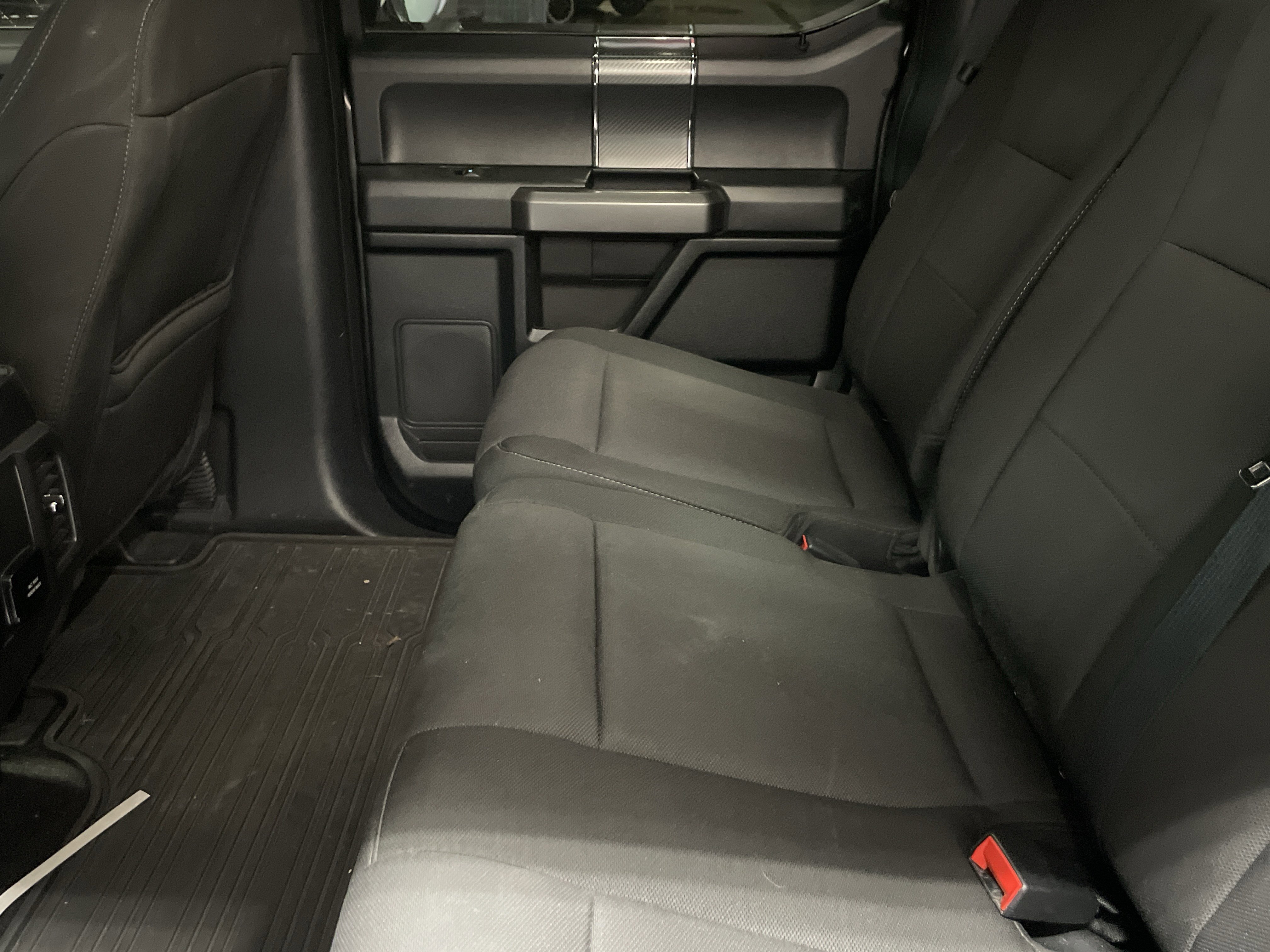 Used 2019 Ford F150 XLT w/ Equipment Group 302A Luxury RWD image 8