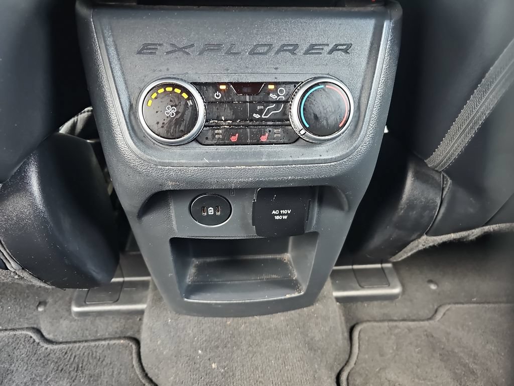 Used 2025 Ford Explorer ST-Line w/ Premium Package AWD/4WD image 21