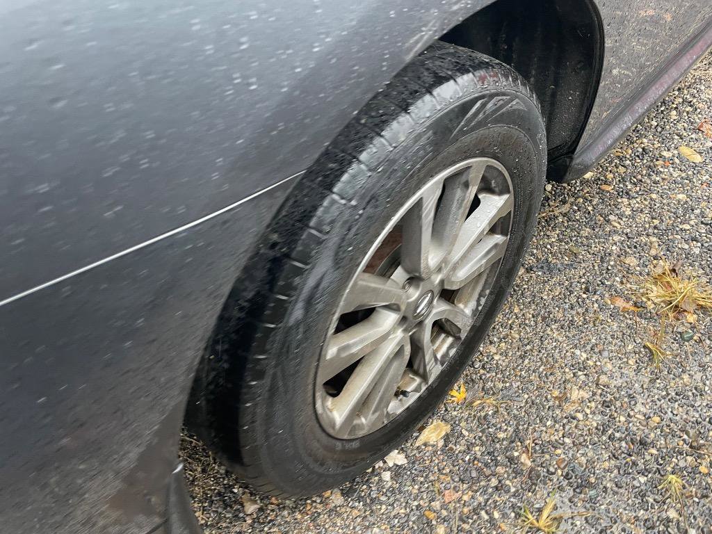 Used 2015 Nissan Pathfinder SV w/ Cargo Package image 8